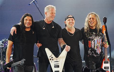 where is metallica now